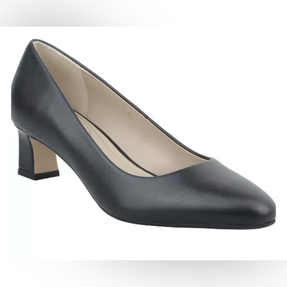 Renatta Almond Toe Dress Pumps